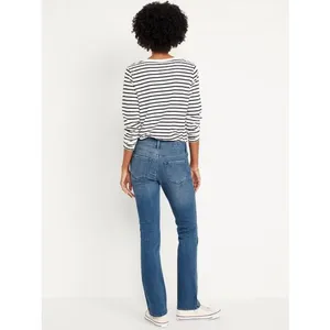 Old Navy Mid-Rise Wow Boot-Cut Jeans thumbnail 3