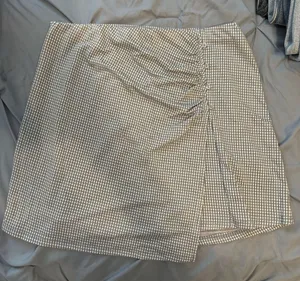 TJ Maxx Mini Skirt thumbnail 1