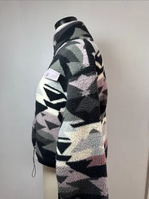 Aeropostale Geometric Sherpa Half-Zip Pullover thumbnail 2