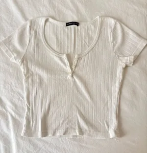 Brandy Melville Top thumbnail 1