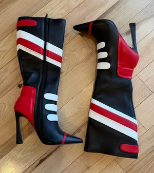 Steve Madden Sukie boot! Size 6! thumbnail 1