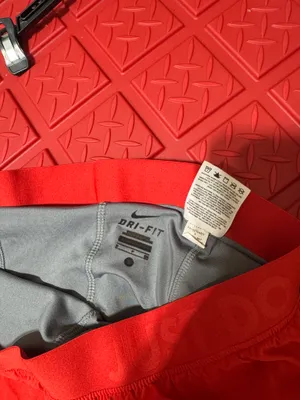 Red Nike shorts thumbnail 4
