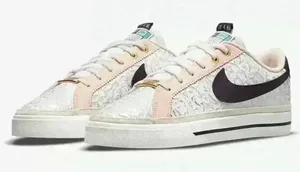Nike Women’s Court Legacy Serena Williams Design Crew White Sneakers‎ Size 6.5 thumbnail 1