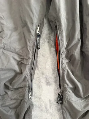Volcom Mon Mothma Women’s Small Gray Snowboard Ski Pants Insulated Snow thumbnail 3