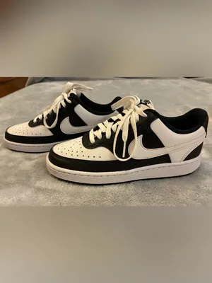 Women’s Nike Low-Top Sneakers - Black and White Leather Size 6 thumbnail 6