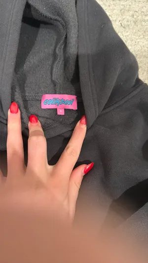 Black and bow bow hoodie thumbnail 2