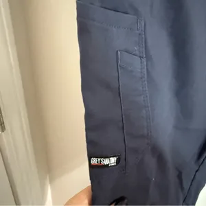 Grey’s Anatomy Women’s Scrubs Navy Blue Jogger Pants Size Medium Petite thumbnail 4