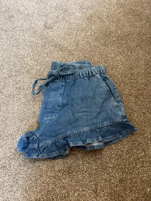 American Eagle Shorts thumbnail 3