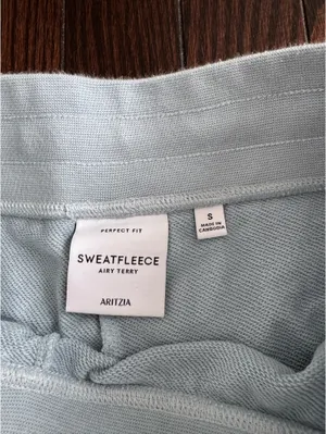 Aritzia Blue Sweatshorts thumbnail 3