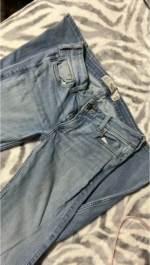Hollister Bootcut Low-Rise thumbnail 1