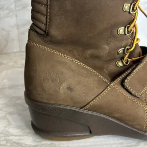 Timberland Brown Nubuck Leather Lace Up Wedge Boots size 9.5‎ thumbnail 6