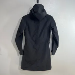 REI Black Hooded Insulated Parka Jacket Womens Medium Outdoor Coat No Belt‎ thumbnail 2