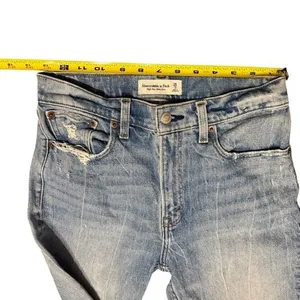 Abercrombie & Fitch Size 2/26 High Rise Mom‎ Jeans Straight Leg Basic Everyday thumbnail 5