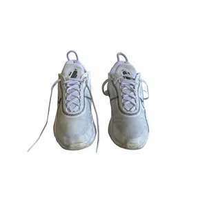 Women’s Nike Air Max 2090 Sneakers Size 7.5 White thumbnail 2