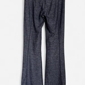Y2K Lululemon Groove Pant II Flare Yoga Leggings Heathered Black thumbnail 2