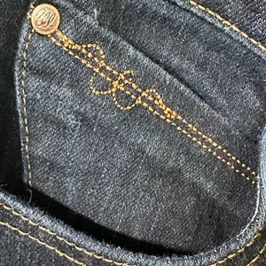Wrangler Women's Q - Baby Boot Cut Jeans in Deep Blue thumbnail 6