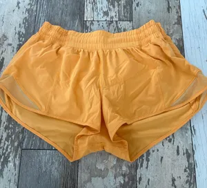 Lululemon Hotty Hot 2.5" Low-Rise Shorts orange thumbnail 1