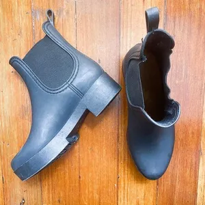 Black Chelsea Boots thumbnail 1