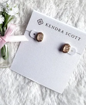KENDRA SCOTT Gold Cade Stud Earrings thumbnail 1