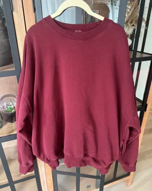Brandy Melville John Galt Burgundy Crew Neck Sweatshirt pullover fleece maroon thumbnail 1