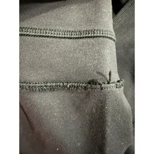 Lululemon Black Seamed Athletic‎ Yoga Leggings Pants Size 6 Mid Rise 27 Inseam thumbnail 6