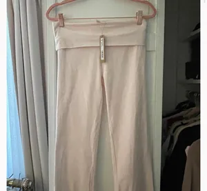 SKIMS Barely Pink Foldover Pants M thumbnail 5