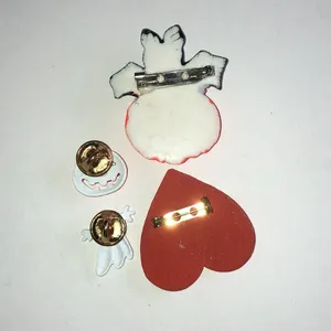 Halloween Costume Accessories Set - Black Bat & Orange Pumpkin Pins thumbnail 5