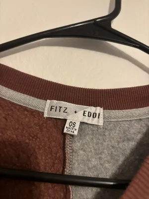 Buckle Graphic Crewneck Sweatshirt thumbnail 4