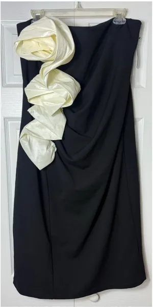 New York & Company Black Cream 3D Rosette Strapless Cocktail Dress Midi XL NWT thumbnail 1