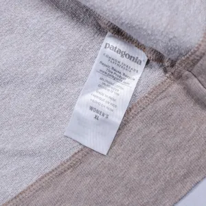 Patagonia Zip Up Hoodie Women XL Tan Bird Graphic Organic Cotton Fleece Jacket thumbnail 7