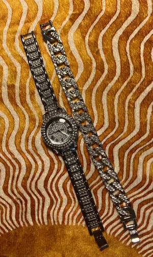 Woman’s Sparkling Silver Watch and Matching Bracelet thumbnail 1