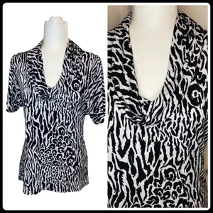 Cable & Gauge Top Zebra Print w/swoop neck Like New Size M thumbnail 4