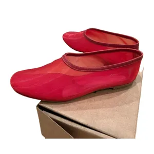 Reformation Britt Red Mesh‎ Glats Size: 8.5 thumbnail 4
