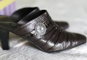Brighton Rubens‎ Bronze Patent Croc Leather Mules 10 thumbnail 1