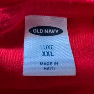Old Navy Luxe Red T-Shirt Womens XXL Relaxed Stretch Casual Holiday Christmas thumbnail 2