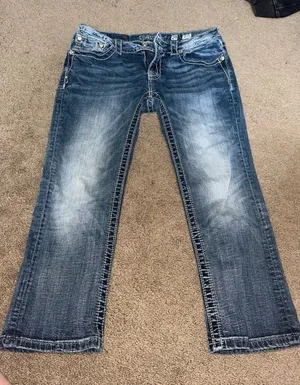 Miss Me Cropped Capri Jeans thumbnail 1