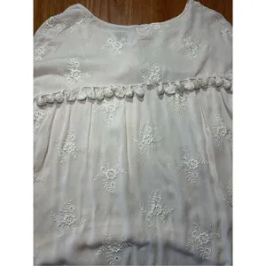 Surf Gypsy‎ Floral Embroidery Blush Fringe Crop Blouse Sz Small thumbnail 11