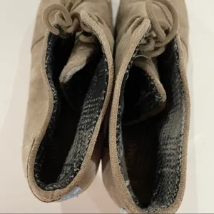 Toms Desert Taupe Suede Wedge Heel Lace‎ Up Booties Size 9 thumbnail 7
