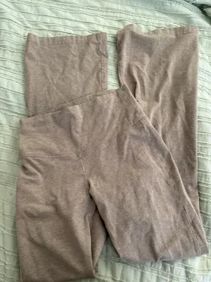 TNA Aritzia Leggings Flare thumbnail 1