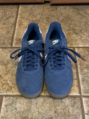 NWOT Nike women’s Field General Suede shoes sz 8 thumbnail 2