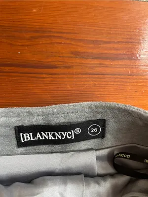 BLANKNYC Suede Leather A-Line Mini Skirt Fog Gray Moto Zip Pockets Sz 26 💚🎀 thumbnail 10