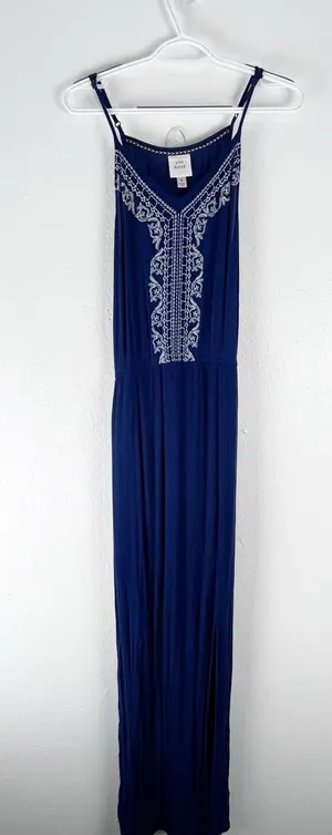 KNOX ROSE Blue V-Neck Embroidered Side Slits Belted Waist Maxi Dress Size Medium thumbnail 1