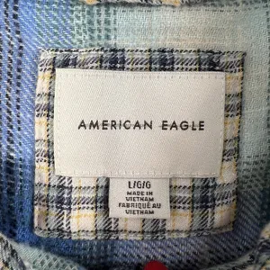 American Eagle Sz L‎ Light Flannel Shirt Cropped Boxy Oversized Plaid Button Up thumbnail 6