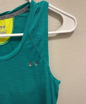 Under Armour Performance Tank thumbnail 3