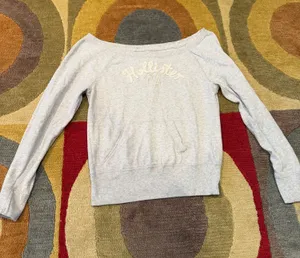 Hollister Co. Y2K Style Off The Shoulder Sweatshirt Size Medium See All Pics thumbnail 1