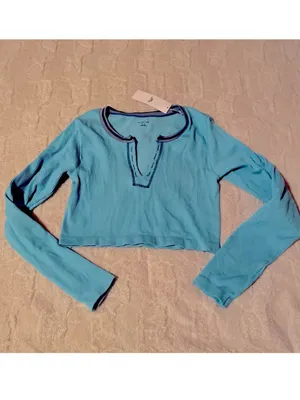 $60 NWT Urban Outfitters Out From Under Go For Gold Baby Blue Seamless Long Slee thumbnail 7