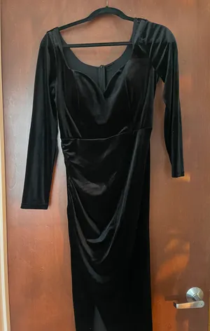 Dress thumbnail 3