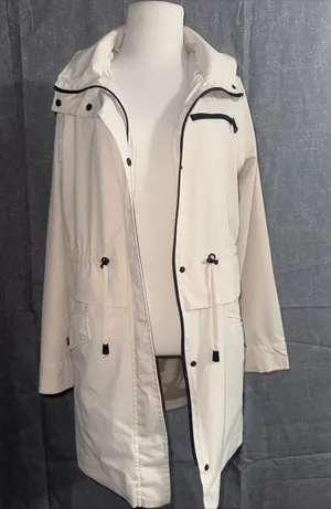 Two by Vince Camuto Cream Trench Coat with Black Trim thumbnail 1