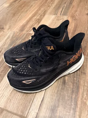 Hoka Women's Clifton 9 Sneakers thumbnail 3