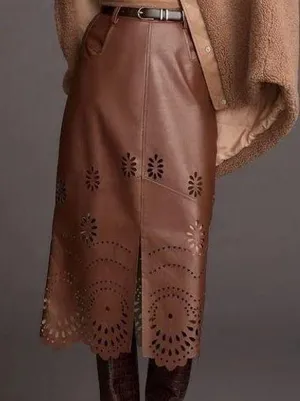 MIDI FAUX LEATHER SKIRT- XS. (Small tear see photo) thumbnail 1